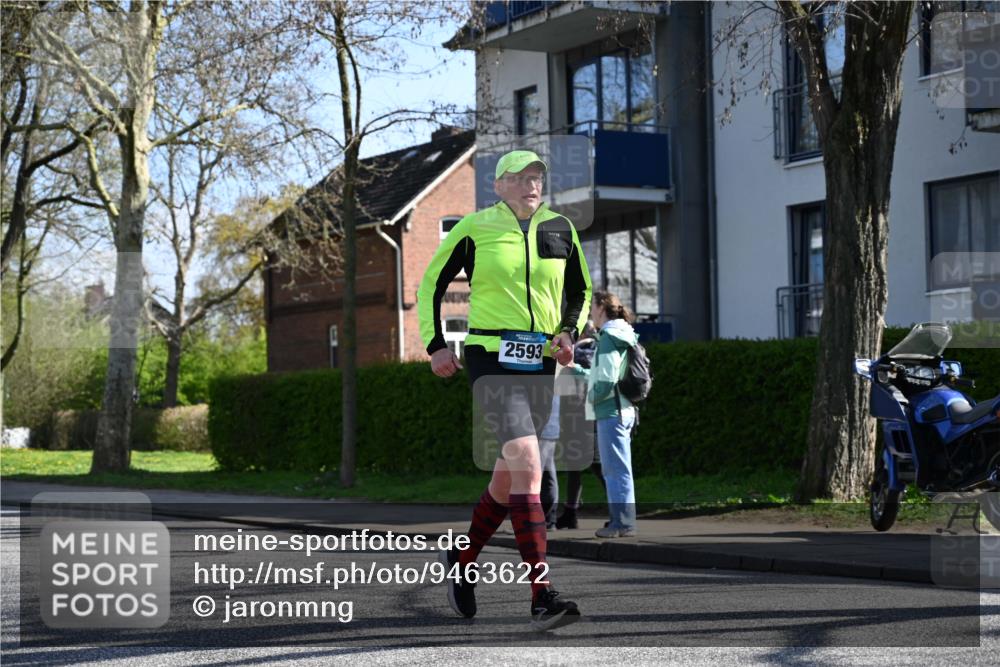 12.04.2026 - 45. Internationalen Wilhelmsburger Insellauf J. Mangold http://msf.ph/oto/9463622 12.04.2026 10:53:22 Ziel 4943, 4801, 4802, 5544, 4499, 4277, 2600, 5490, 5576, 5614, 4750, 2593, 2834, 2554, 5617, 5650, 4338, 5406, 2368, 5347, 3399, 2606 meine-sportfotos.de