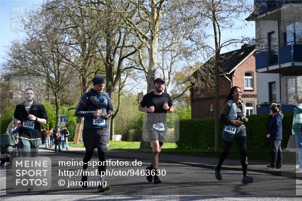 12.04.2026 - 45. Internationalen Wilhelmsburger Insellauf J. Mangold http://msf.ph/oto/9463630 12.04.2026 10:53:25 Ziel 5544, 4499, 4277, 2600, 5490, 5576, 5614, 4750, 2593, 2834, 2554, 5617, 5650, 4338, 5406, 2368, 5347, 3399, 2606 meine-sportfotos.de