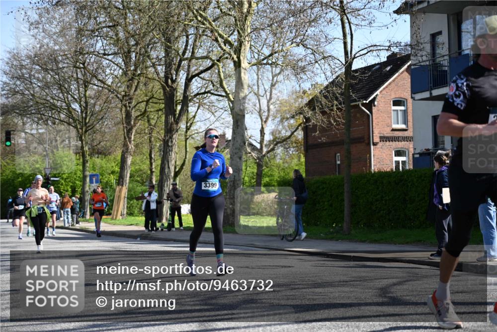 12.04.2026 - 45. Internationalen Wilhelmsburger Insellauf J. Mangold http://msf.ph/oto/9463732 12.04.2026 10:53:51 Ziel 5650, 4338, 5406, 2368, 5347, 3399, 2606, 3918, 5740, 2958, 2957, 2895, 2958, 2957, 2895, 3724, 2399, 3580, 3596, 4131, 3580, 3596, 4131, 2569, 4389, 4390 meine-sportfotos.de