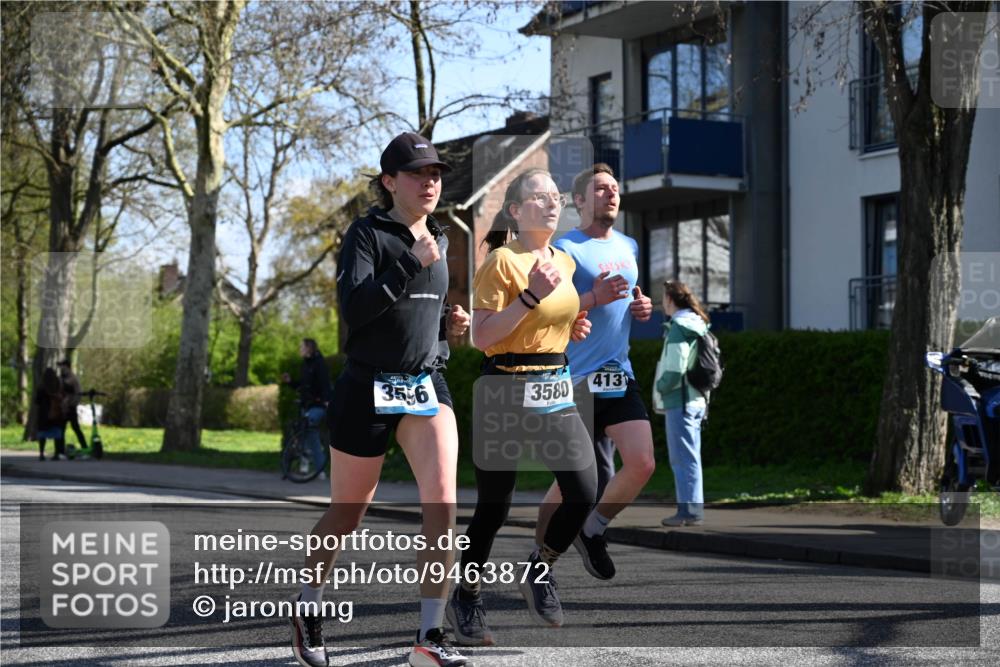 12.04.2026 - 45. Internationalen Wilhelmsburger Insellauf J. Mangold http://msf.ph/oto/9463872 12.04.2026 10:54:17 Ziel 3724, 2399, 3580, 3596, 4131, 2569, 4389, 4390, 2701, 4687, 3818, 4711, 2088, 5660, 5317 meine-sportfotos.de