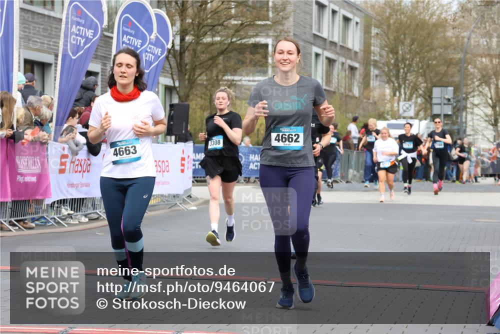 12.04.2026 - 45. Internationalen Wilhelmsburger Insellauf Strokosch-Dieckow http://msf.ph/oto/9464067 12.04.2026 13:15:40 Ziel 5755, 5029, 4662, 4663, 4559, 3308 meine-sportfotos.de