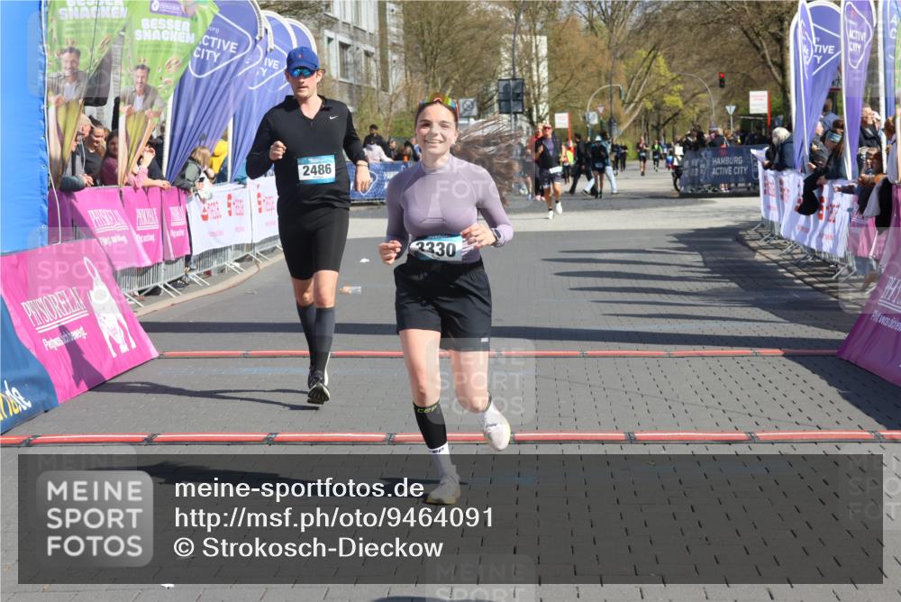 12.04.2026 - 45. Internationalen Wilhelmsburger Insellauf Strokosch-Dieckow http://msf.ph/oto/9464091 12.04.2026 11:14:24 Ziel 3330, 2486 meine-sportfotos.de