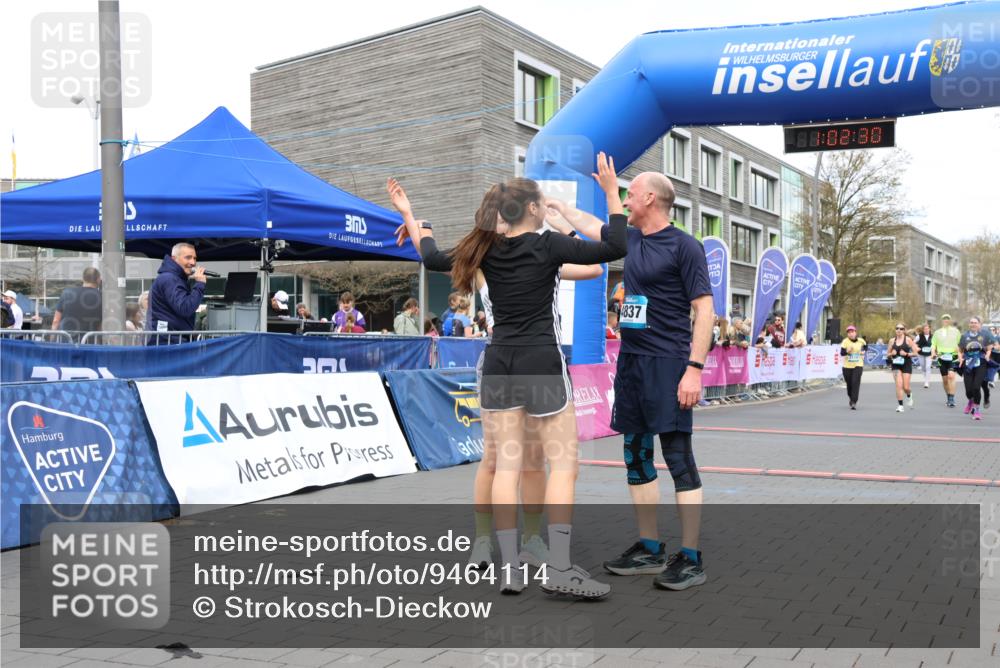 12.04.2026 - 45. Internationalen Wilhelmsburger Insellauf Strokosch-Dieckow http://msf.ph/oto/9464114 12.04.2026 13:15:30 Ziel 2110, 4695, 2815, 2785, 2043, 2118 meine-sportfotos.de