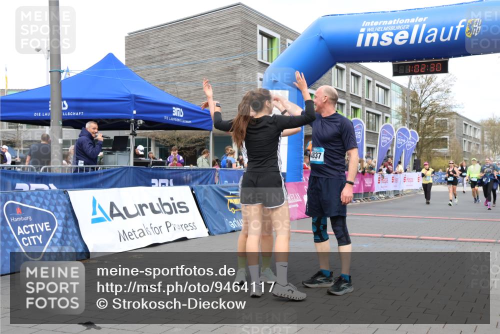 12.04.2026 - 45. Internationalen Wilhelmsburger Insellauf Strokosch-Dieckow http://msf.ph/oto/9464117 12.04.2026 13:15:29 Ziel 2110, 4695, 2815, 2785 meine-sportfotos.de