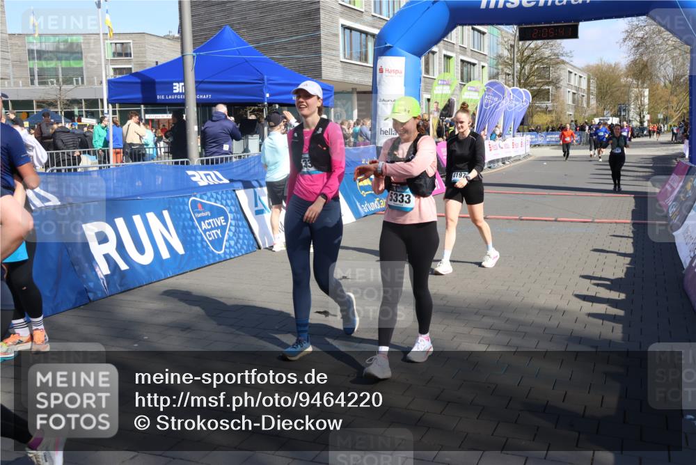 12.04.2026 - 45. Internationalen Wilhelmsburger Insellauf Strokosch-Dieckow http://msf.ph/oto/9464220 12.04.2026 10:55:39 Ziel 4197, 5747 meine-sportfotos.de