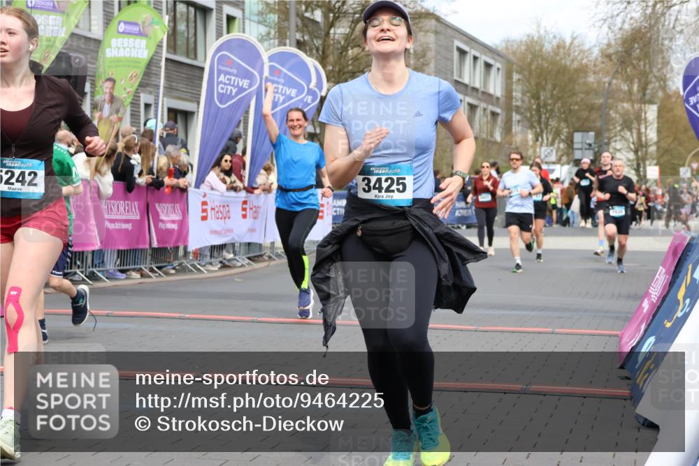 12.04.2026 - 45. Internationalen Wilhelmsburger Insellauf Strokosch-Dieckow http://msf.ph/oto/9464225 12.04.2026 13:15:02 Ziel 4421, 5242, 3425, 5142, 4852, 2430, 5813 meine-sportfotos.de