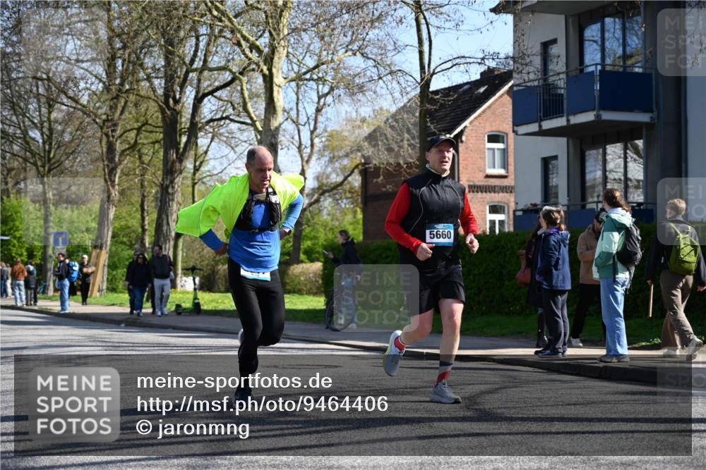 12.04.2026 - 45. Internationalen Wilhelmsburger Insellauf J. Mangold http://msf.ph/oto/9464406 12.04.2026 10:54:50 Ziel 4687, 3818, 4711, 2088, 5660, 5317, 2821, 2855, 4585, 2324, 4636, 5006, 4636, 5006, 5333, 4056, 5334, 4197, 5747, 5773, 5835, 5268, 4500 meine-sportfotos.de
