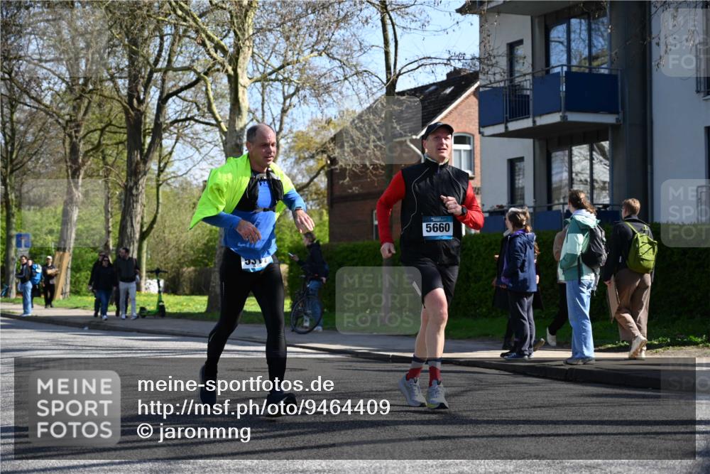 12.04.2026 - 45. Internationalen Wilhelmsburger Insellauf J. Mangold http://msf.ph/oto/9464409 12.04.2026 10:54:50 Ziel 4687, 3818, 4711, 2088, 5660, 5317, 2821, 2855, 4585, 2324, 4636, 5006, 4636, 5006, 5333, 4056, 5334, 4197, 5747, 5773, 5835, 5268, 4500 meine-sportfotos.de