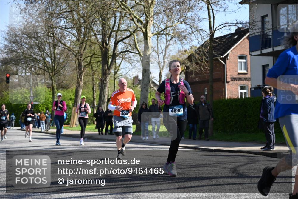 12.04.2026 - 45. Internationalen Wilhelmsburger Insellauf J. Mangold http://msf.ph/oto/9464465 12.04.2026 10:55:00 Ziel 2088, 5660, 5317, 2821, 2855, 4585, 2324, 4636, 5006, 5333, 4056, 5334, 4197, 5747, 5773, 5835, 5268, 4500, 4714 meine-sportfotos.de