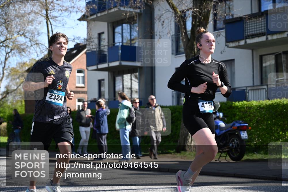 12.04.2026 - 45. Internationalen Wilhelmsburger Insellauf J. Mangold http://msf.ph/oto/9464545 12.04.2026 10:55:07 Ziel 2821, 2855, 4585, 2324, 4636, 5006, 5333, 4056, 5334, 4197, 5747, 5773, 5835, 5268, 4500, 4714, 4714, 3175, 4298, 5557 meine-sportfotos.de