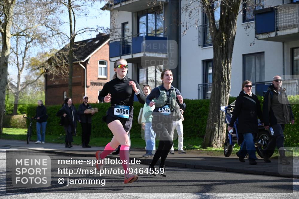 12.04.2026 - 45. Internationalen Wilhelmsburger Insellauf J. Mangold http://msf.ph/oto/9464559 12.04.2026 10:55:10 Ziel 2855, 4585, 2324, 4636, 5006, 5333, 4056, 5334, 4197, 5747, 5773, 5835, 5268, 4500, 4714, 3175, 4298, 5557, 2349 meine-sportfotos.de