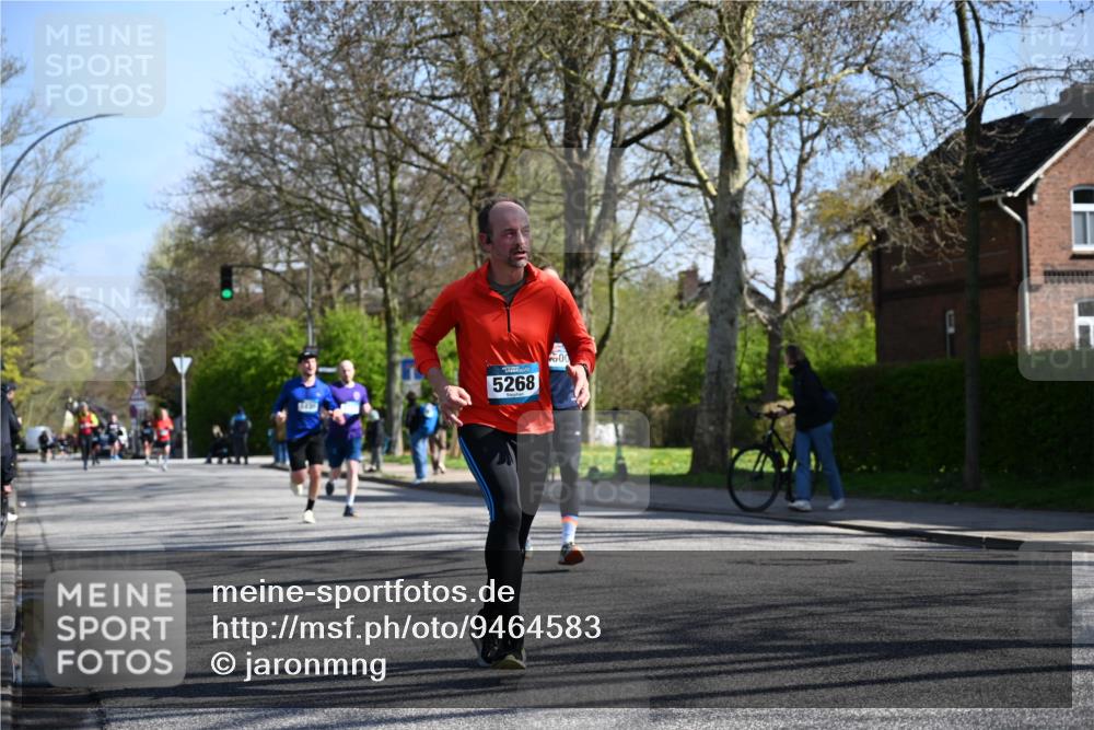 12.04.2026 - 45. Internationalen Wilhelmsburger Insellauf J. Mangold http://msf.ph/oto/9464583 12.04.2026 10:55:15 Ziel 4636, 5006, 5333, 4056, 5334, 4197, 5747, 5773, 5835, 5268, 4500, 4714, 3175, 4298, 5557, 5557, 2349, 3118, 5822 meine-sportfotos.de