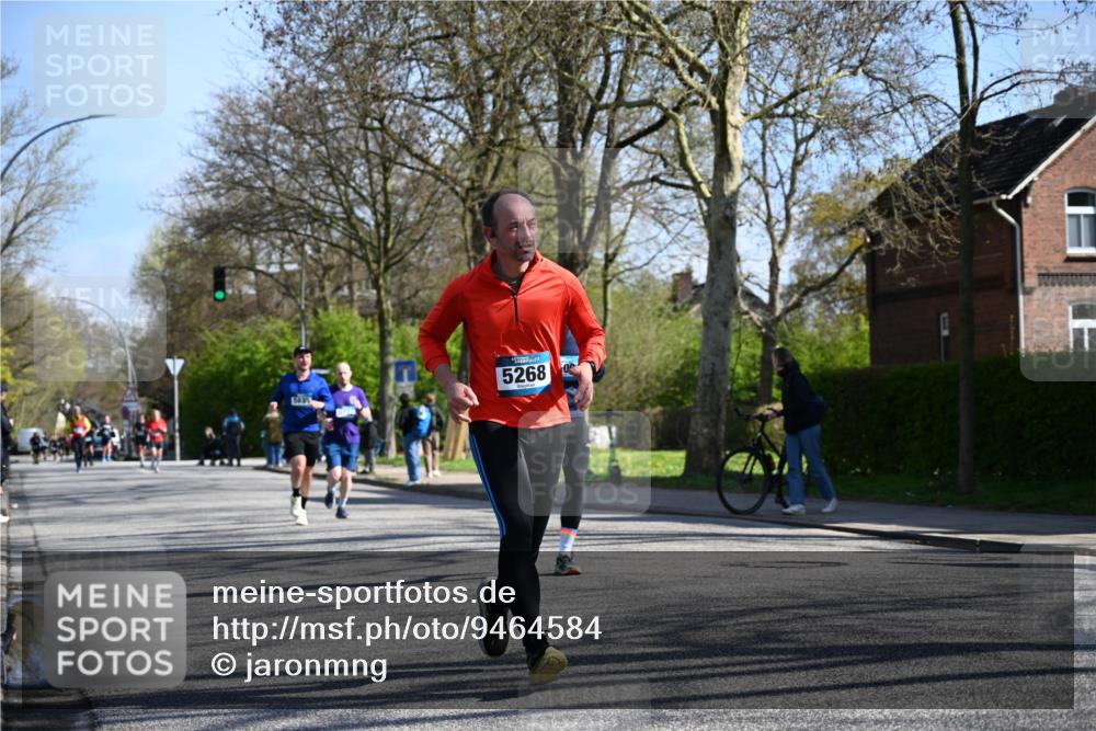 12.04.2026 - 45. Internationalen Wilhelmsburger Insellauf J. Mangold http://msf.ph/oto/9464584 12.04.2026 10:55:15 Ziel 4636, 5006, 5333, 4056, 5334, 4197, 5747, 5773, 5835, 5268, 4500, 4714, 3175, 4298, 5557, 5557, 2349, 3118, 5822 meine-sportfotos.de
