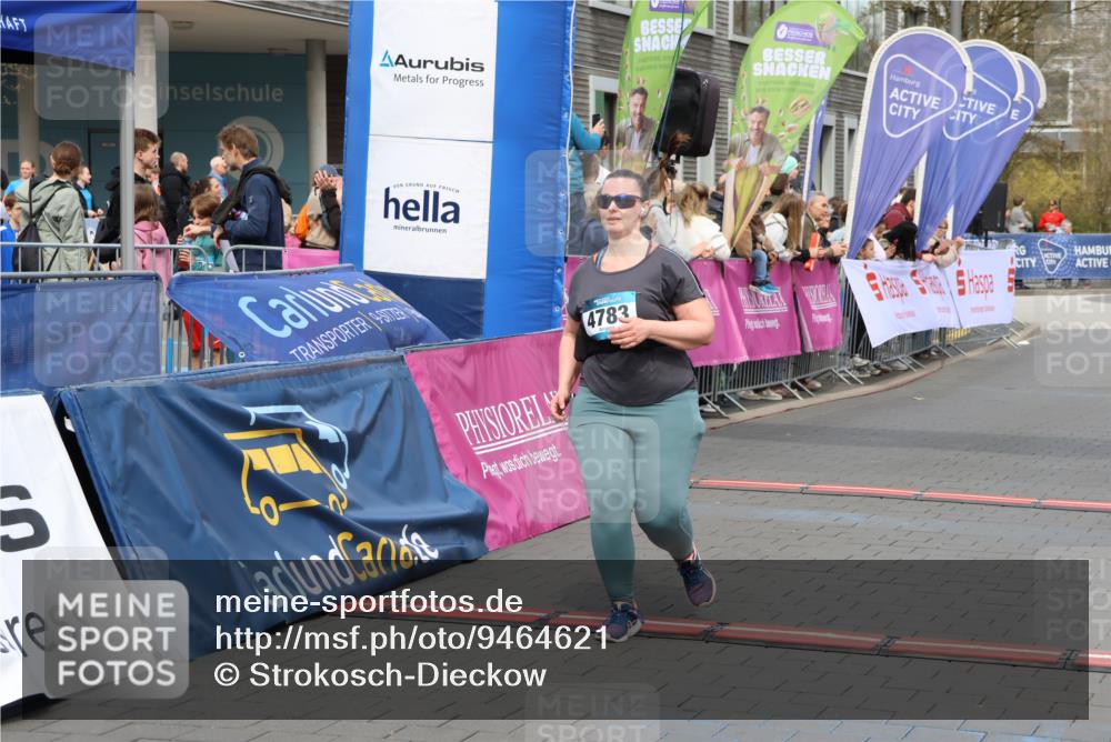 12.04.2026 - 45. Internationalen Wilhelmsburger Insellauf Strokosch-Dieckow http://msf.ph/oto/9464621 12.04.2026 13:14:07 Ziel 2062, 4783, 4178 meine-sportfotos.de