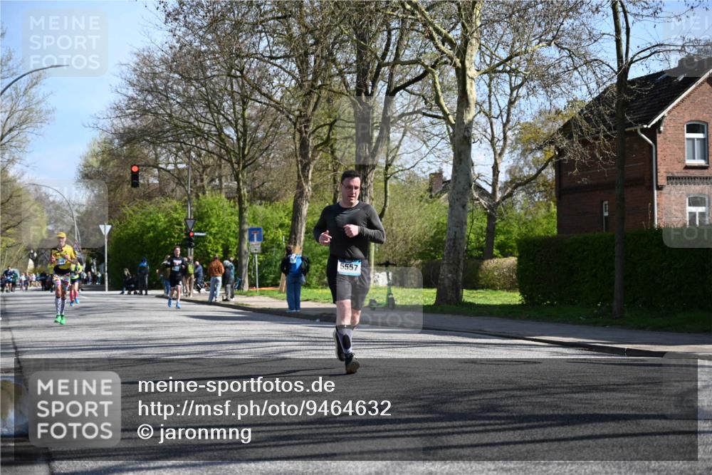 12.04.2026 - 45. Internationalen Wilhelmsburger Insellauf J. Mangold http://msf.ph/oto/9464632 12.04.2026 10:55:35 Ziel 4714, 3175, 4298, 5557, 2349, 3118, 3118, 5822, 3488, 2797, 2796, 2921, 2808, 3916, 4494, 5047, 4070, 5771, 4549 meine-sportfotos.de