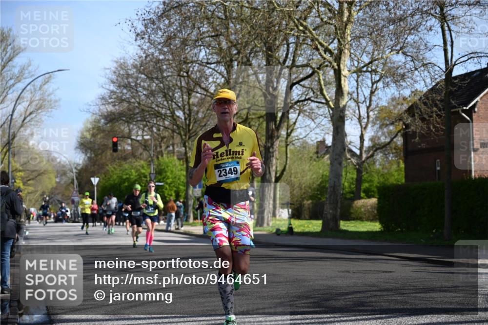 12.04.2026 - 45. Internationalen Wilhelmsburger Insellauf J. Mangold http://msf.ph/oto/9464651 12.04.2026 10:55:42 Ziel 4714, 3175, 4298, 5557, 2349, 3118, 5822, 3488, 2797, 2796, 2797, 2796, 2921, 2808, 3916, 4494, 5047, 4070, 5771, 4549, 4717, 2055 meine-sportfotos.de