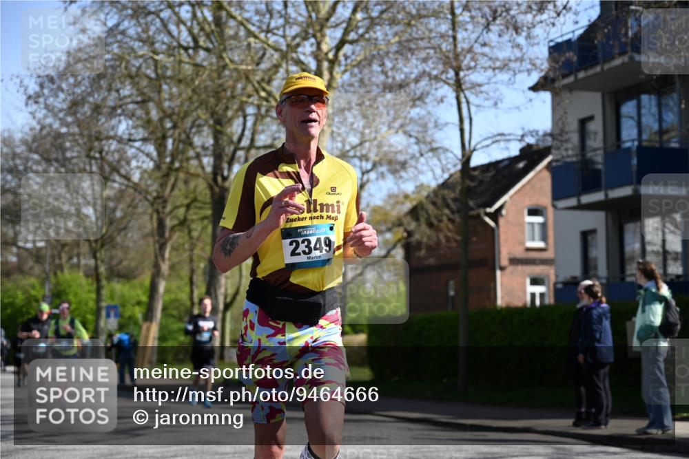 12.04.2026 - 45. Internationalen Wilhelmsburger Insellauf J. Mangold http://msf.ph/oto/9464666 12.04.2026 10:55:43 Ziel 4714, 3175, 4298, 5557, 2349, 3118, 5822, 3488, 2797, 2796, 2921, 2808, 3916, 4494, 5047, 4070, 5771, 4549, 4717, 2055 meine-sportfotos.de