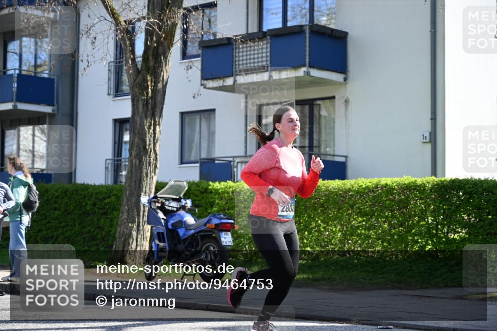 12.04.2026 - 45. Internationalen Wilhelmsburger Insellauf J. Mangold http://msf.ph/oto/9464753 12.04.2026 10:56:00 Ziel 3118, 5822, 3488, 2797, 2796, 2921, 2808, 3916, 4494, 5047, 4070, 5771, 4549, 4717, 2055, 5512, 2220, 4158, 4158, 2133, 2754, 4155, 2795, 3917, 5319, 5352, 2915, 3224 meine-sportfotos.de