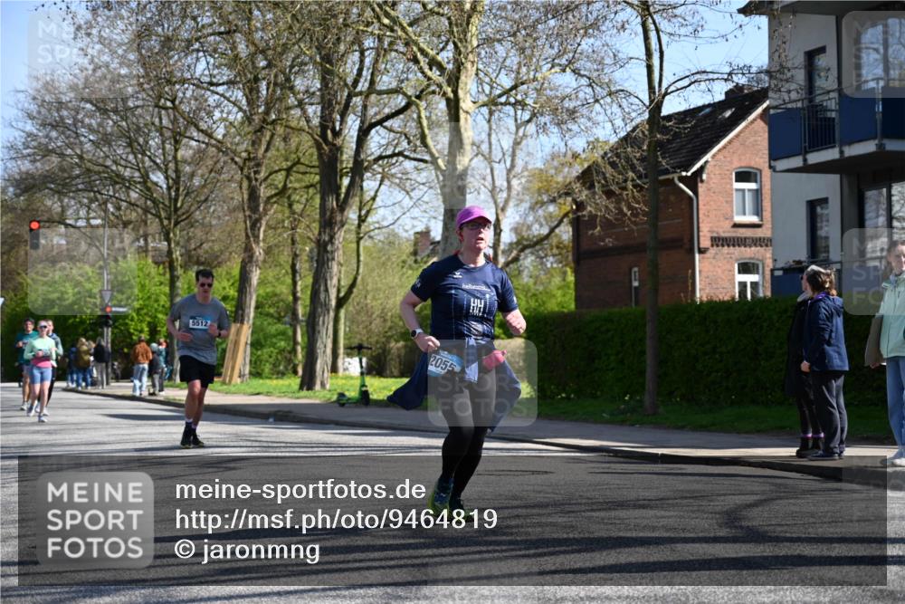 12.04.2026 - 45. Internationalen Wilhelmsburger Insellauf J. Mangold http://msf.ph/oto/9464819 12.04.2026 10:56:14 Ziel 4494, 5047, 4070, 5771, 4549, 4717, 2055, 5512, 2220, 4158, 2133, 2754, 4155, 2133, 2754, 4155, 2795, 3917, 5319, 5352, 2915, 3224, 4654, 3059, 3187, 4448, 2912, 2913 meine-sportfotos.de