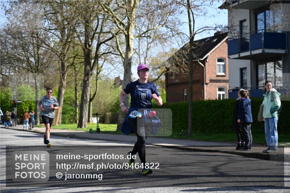 12.04.2026 - 45. Internationalen Wilhelmsburger Insellauf J. Mangold http://msf.ph/oto/9464822 12.04.2026 10:56:14 Ziel 4494, 5047, 4070, 5771, 4549, 4717, 2055, 5512, 2220, 4158, 2133, 2754, 4155, 2133, 2754, 4155, 2795, 3917, 5319, 5352, 2915, 3224, 4654, 3059, 3187, 4448, 2912, 2913 meine-sportfotos.de