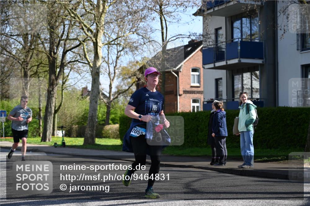 12.04.2026 - 45. Internationalen Wilhelmsburger Insellauf J. Mangold http://msf.ph/oto/9464831 12.04.2026 10:56:14 Ziel 4494, 5047, 4070, 5771, 4549, 4717, 2055, 5512, 2220, 4158, 2133, 2754, 4155, 2133, 2754, 4155, 2795, 3917, 5319, 5352, 2915, 3224, 4654, 3059, 3187, 4448, 2912, 2913 meine-sportfotos.de