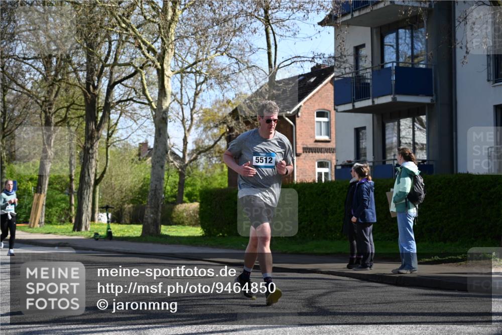 12.04.2026 - 45. Internationalen Wilhelmsburger Insellauf J. Mangold http://msf.ph/oto/9464850 12.04.2026 10:56:17 Ziel 4494, 5047, 4070, 5771, 4549, 4717, 2055, 5512, 2220, 4158, 2133, 2754, 4155, 2795, 3917, 5319, 5352, 2915, 3224, 4654, 3059, 3187, 4448, 2912, 2913 meine-sportfotos.de