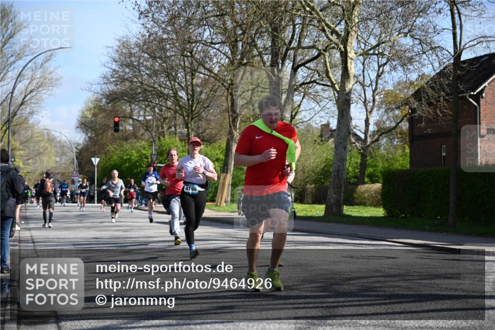 12.04.2026 - 45. Internationalen Wilhelmsburger Insellauf J. Mangold http://msf.ph/oto/9464926 12.04.2026 10:56:27 Ziel 4717, 2055, 5512, 2220, 4158, 2133, 2754, 4155, 2795, 3917, 5319, 5352, 2915, 3224, 4654, 4654, 3059, 3187, 4448, 2912, 2913, 4927, 2791, 2067, 4321, 2744, 5508, 4388, 2579, 2458, 5845, 5844 meine-sportfotos.de