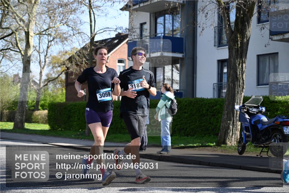 12.04.2026 - 45. Internationalen Wilhelmsburger Insellauf J. Mangold http://msf.ph/oto/9465031 12.04.2026 10:56:41 Ziel 2795, 3917, 5319, 5352, 2915, 3224, 4654, 3059, 3187, 4448, 2912, 2913, 4927, 2791, 2067, 4321, 2744, 5508, 4388, 2579, 2458, 5845, 5844, 5701 meine-sportfotos.de