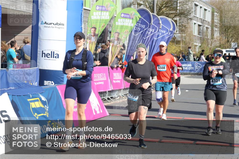 12.04.2026 - 45. Internationalen Wilhelmsburger Insellauf Strokosch-Dieckow http://msf.ph/oto/9465033 12.04.2026 10:57:24 Ziel 4927, 2791, 2067, 4321, 2744, 5508, 4388, 2579 meine-sportfotos.de