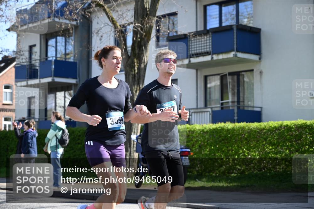 12.04.2026 - 45. Internationalen Wilhelmsburger Insellauf J. Mangold http://msf.ph/oto/9465049 12.04.2026 10:56:42 Ziel 2795, 3917, 5319, 5352, 2915, 3224, 4654, 3059, 3187, 4448, 2912, 2913, 4927, 2791, 2067, 4321, 2744, 5508, 4388, 2579, 2458, 5845, 5844, 5701 meine-sportfotos.de