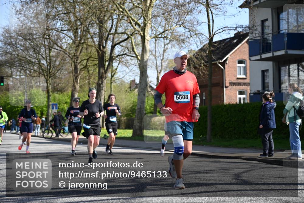 12.04.2026 - 45. Internationalen Wilhelmsburger Insellauf J. Mangold http://msf.ph/oto/9465133 12.04.2026 10:56:53 Ziel 3059, 3187, 4448, 2912, 2913, 4927, 2791, 2067, 4321, 2744, 5508, 4388, 2579, 2458, 5845, 5844, 5701, 4368 meine-sportfotos.de