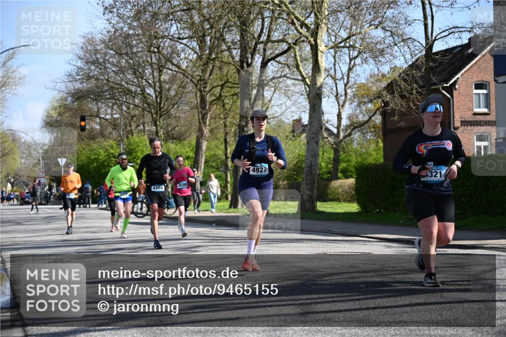 12.04.2026 - 45. Internationalen Wilhelmsburger Insellauf J. Mangold http://msf.ph/oto/9465155 12.04.2026 10:56:55 Ziel 3059, 3187, 4448, 2912, 2913, 4927, 2791, 2067, 4321, 2744, 5508, 4388, 2579, 2458, 5845, 5844, 5701, 4368 meine-sportfotos.de