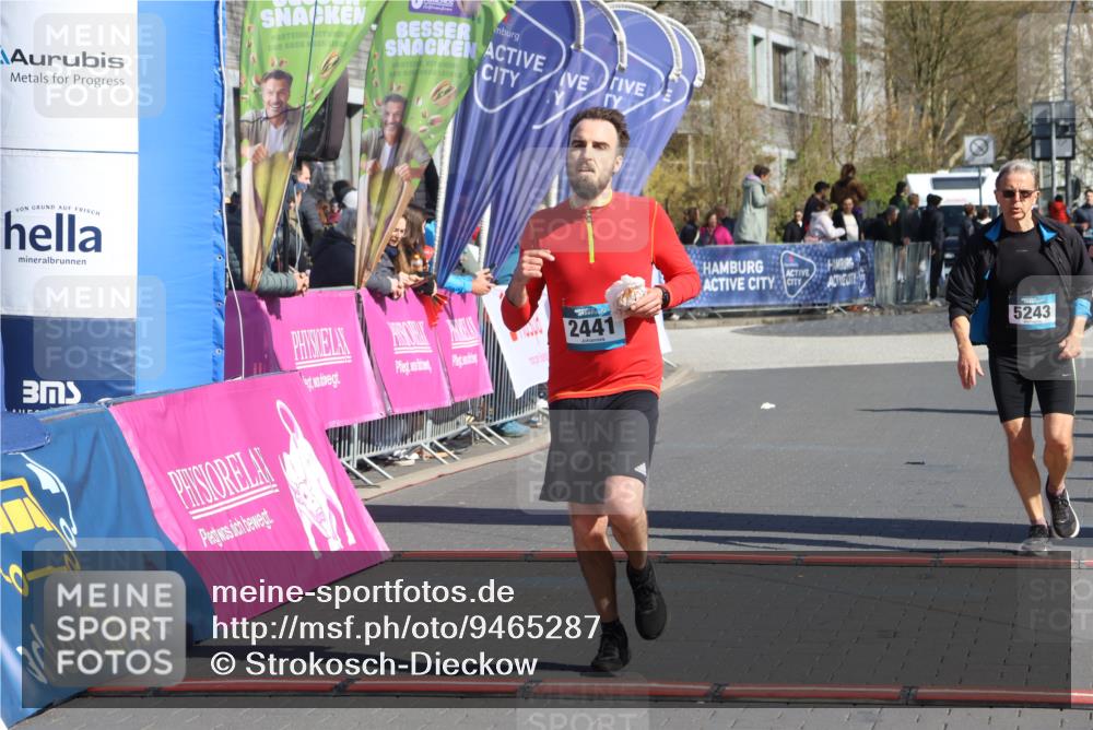 12.04.2026 - 45. Internationalen Wilhelmsburger Insellauf Strokosch-Dieckow http://msf.ph/oto/9465287 12.04.2026 10:58:00 Ziel 2441, 5243 meine-sportfotos.de