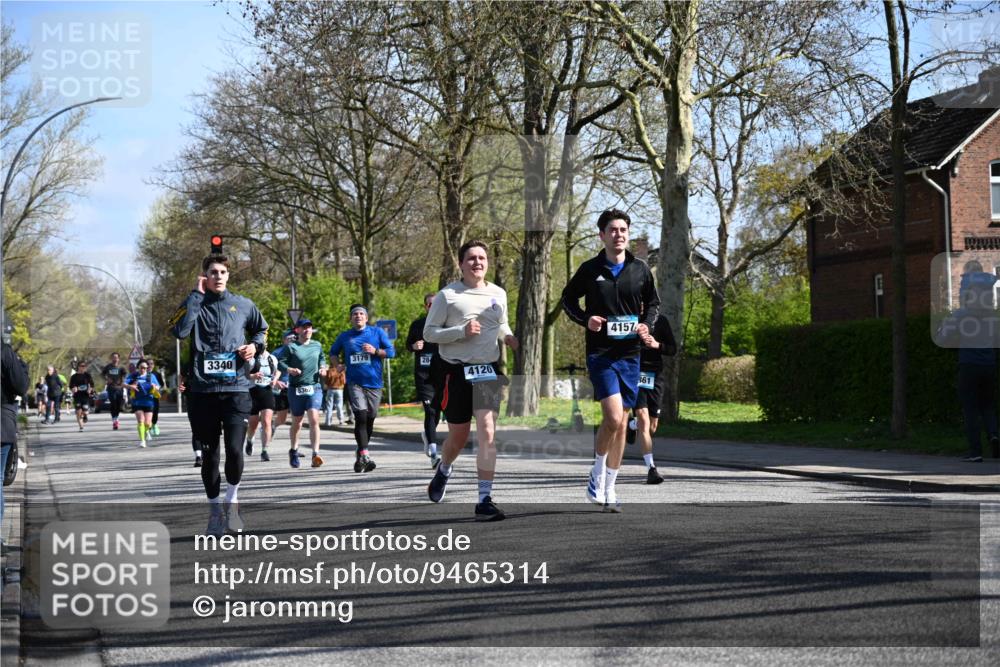 12.04.2026 - 45. Internationalen Wilhelmsburger Insellauf J. Mangold http://msf.ph/oto/9465314 12.04.2026 10:57:43 Ziel 2441, 5243, 3798, 2861, 3340, 2847, 4339, 3179, 3753, 4947, 3754, 5362, 4157, 2164, 4120, 2283, 2228, 2228, 4396, 3997, 2818, 3257, 3257, 2499, 2194, 2900, 3260, 3568, 4352, 4215, 4394 meine-sportfotos.de
