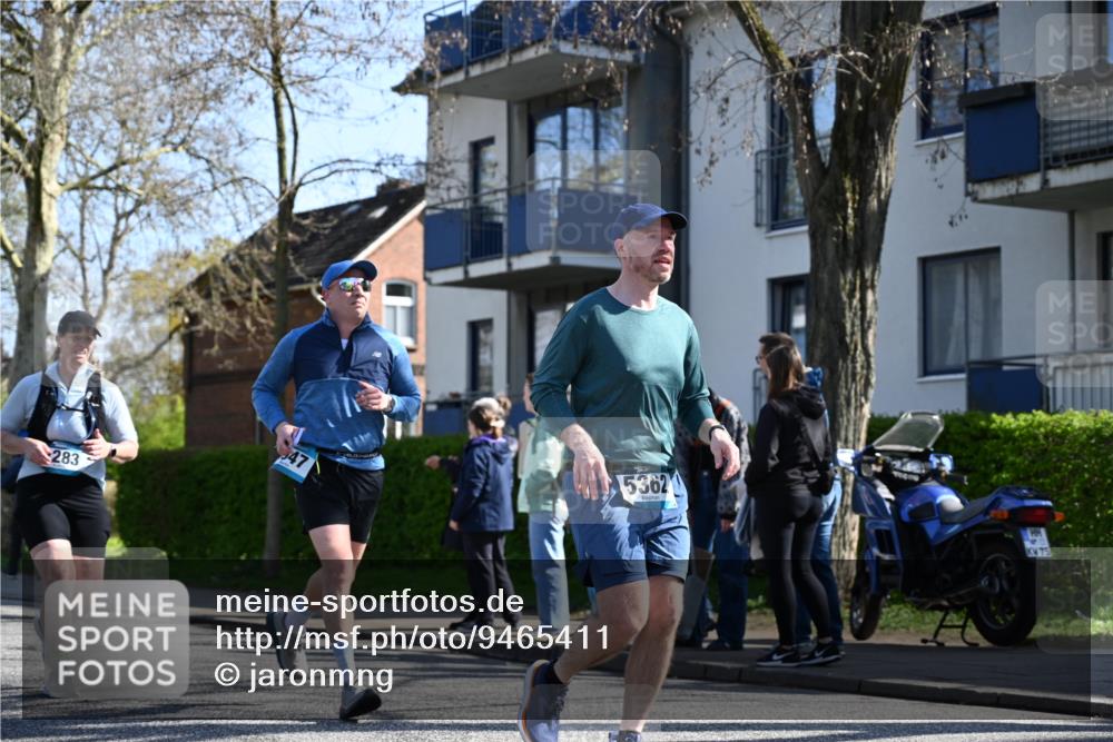12.04.2026 - 45. Internationalen Wilhelmsburger Insellauf J. Mangold http://msf.ph/oto/9465411 12.04.2026 10:57:50 Ziel 3798, 2861, 3340, 2847, 4339, 3179, 3753, 4947, 3754, 5362, 4157, 2164, 4120, 2283, 2228, 4396, 3997, 2818, 3257, 2499, 2194, 2900, 3260, 3568, 4352, 4215, 4394, 3665 meine-sportfotos.de
