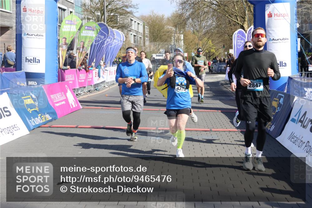 12.04.2026 - 45. Internationalen Wilhelmsburger Insellauf Strokosch-Dieckow http://msf.ph/oto/9465476 12.04.2026 10:58:19 Ziel 3340, 2847, 4339, 3179, 3753, 4947, 3754, 5362, 4157, 2164, 4120, 2283, 2228 meine-sportfotos.de
