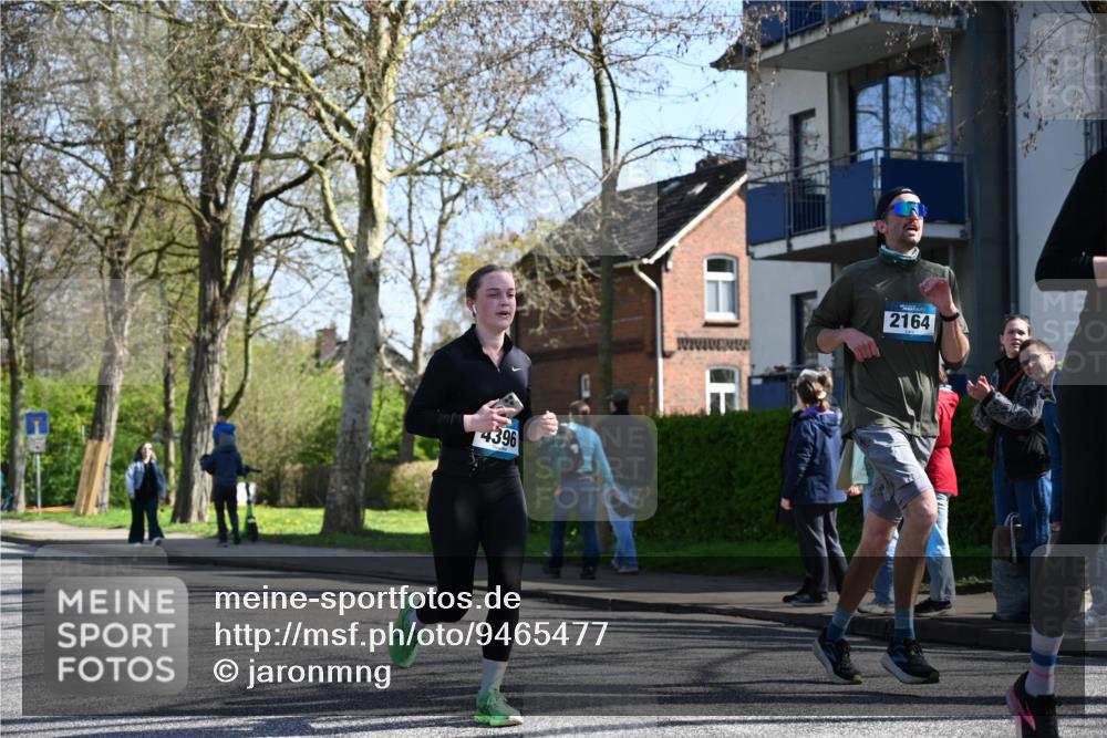 12.04.2026 - 45. Internationalen Wilhelmsburger Insellauf J. Mangold http://msf.ph/oto/9465477 12.04.2026 10:57:54 Ziel 2861, 3340, 2847, 4339, 3179, 3753, 4947, 3754, 5362, 4157, 2164, 4120, 2283, 2228, 4396, 3997, 2818, 2818, 3257, 2499, 2194, 2900, 3260, 3568, 4352, 4215, 4394, 4394, 3665, 3968, 4577, 5703, 3142, 5468 meine-sportfotos.de