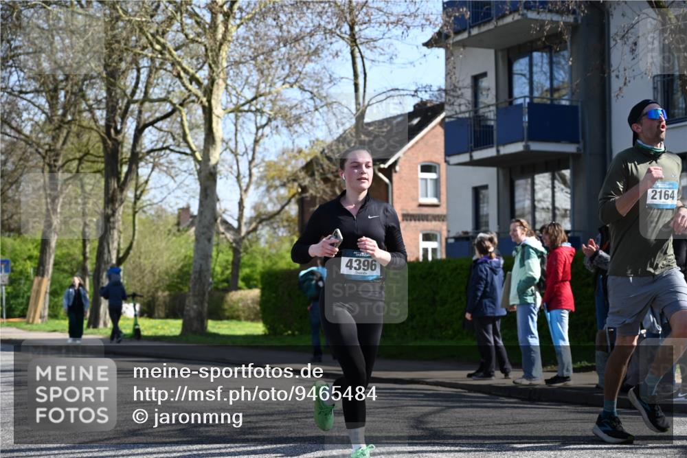 12.04.2026 - 45. Internationalen Wilhelmsburger Insellauf J. Mangold http://msf.ph/oto/9465484 12.04.2026 10:57:54 Ziel 2861, 3340, 2847, 4339, 3179, 3753, 4947, 3754, 5362, 4157, 2164, 4120, 2283, 2228, 4396, 3997, 2818, 2818, 3257, 2499, 2194, 2900, 3260, 3568, 4352, 4215, 4394, 4394, 3665, 3968, 4577, 5703, 3142, 5468 meine-sportfotos.de