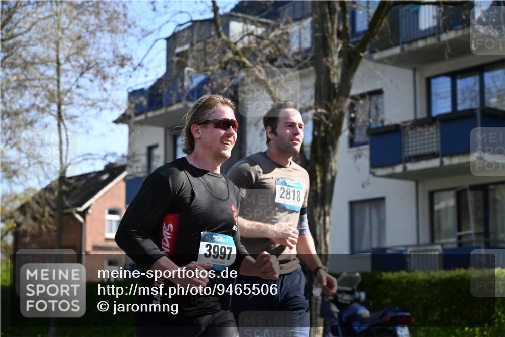 12.04.2026 - 45. Internationalen Wilhelmsburger Insellauf J. Mangold http://msf.ph/oto/9465506 12.04.2026 10:58:00 Ziel 3340, 2847, 4339, 3179, 3753, 4947, 3754, 5362, 4157, 2164, 4120, 2283, 2228, 4396, 3997, 2818, 3257, 2499, 2194, 2900, 2900, 3260, 3568, 4352, 4215, 4394, 3665, 3968, 4577, 5703, 3142, 5468, 3140, 4071, 2553 meine-sportfotos.de