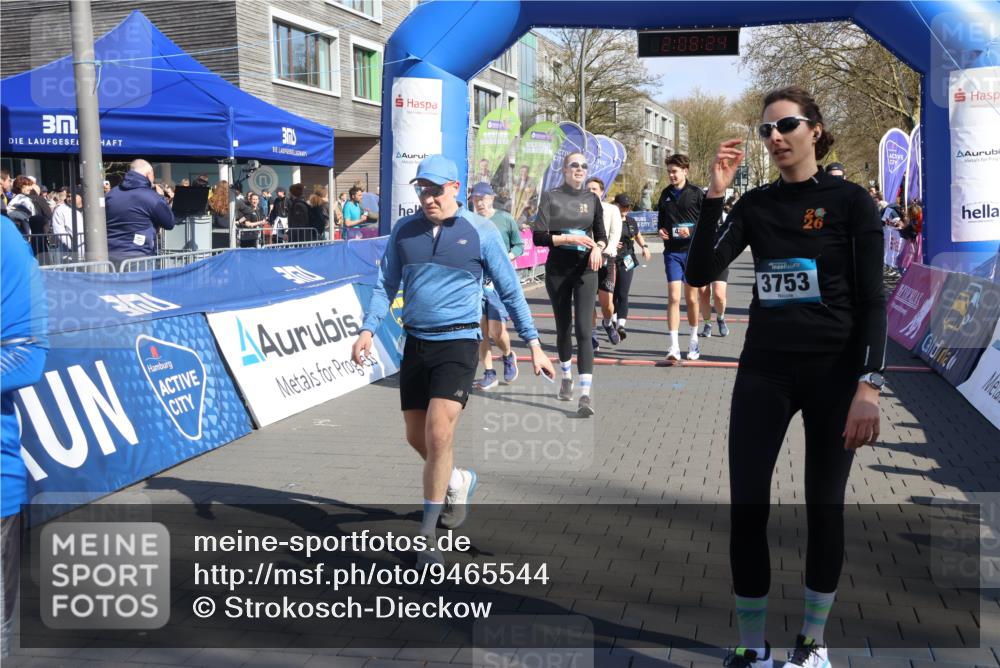 12.04.2026 - 45. Internationalen Wilhelmsburger Insellauf Strokosch-Dieckow http://msf.ph/oto/9465544 12.04.2026 10:58:22 Ziel 4339, 3179, 3753, 4947, 3754, 5362, 4157, 2164, 4120, 2283, 2228, 4396 meine-sportfotos.de