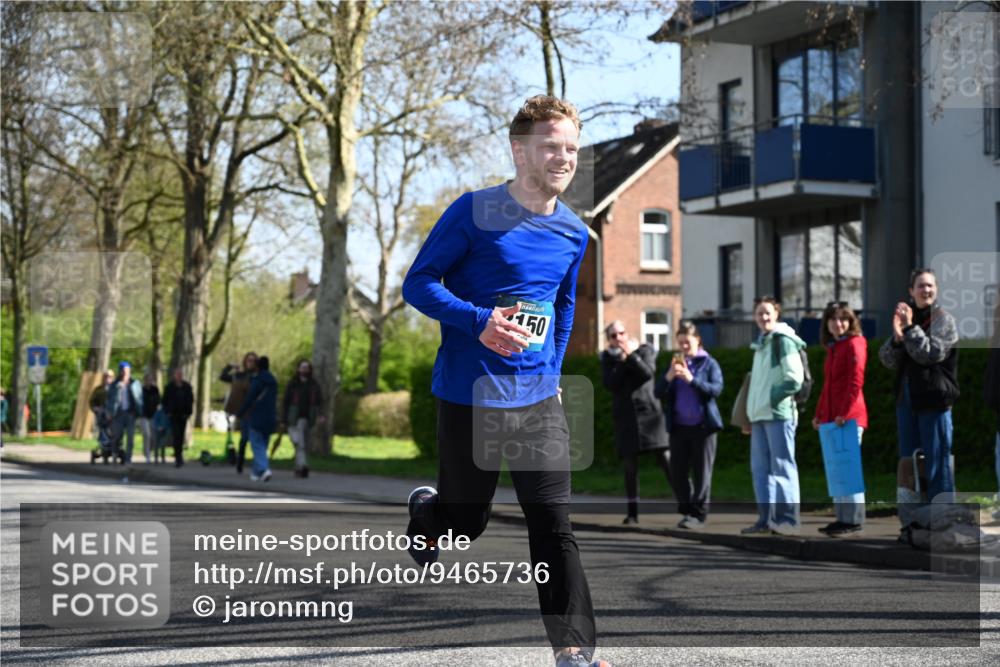 12.04.2026 - 45. Internationalen Wilhelmsburger Insellauf J. Mangold http://msf.ph/oto/9465736 12.04.2026 10:58:53 Ziel 2989, 3825, 5615, 3150, 2269, 5366, 3044, 3045, 3582, 4896, 2308, 5419, 2931, 2930 meine-sportfotos.de