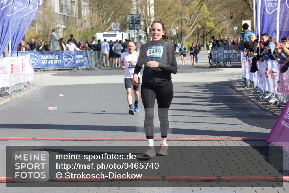 12.04.2026 - 45. Internationalen Wilhelmsburger Insellauf Strokosch-Dieckow http://msf.ph/oto/9465740 12.04.2026 11:16:11 Ziel 2343, 2295 meine-sportfotos.de