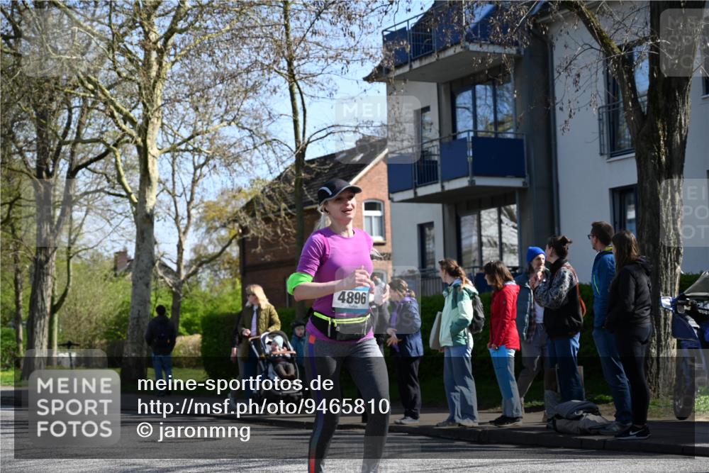 12.04.2026 - 45. Internationalen Wilhelmsburger Insellauf J. Mangold http://msf.ph/oto/9465810 12.04.2026 10:59:12 Ziel 5366, 3044, 3045, 3582, 4896, 2308, 5419, 2931, 2930, 4004, 2858, 5699, 5698, 4101, 2529, 3194 meine-sportfotos.de