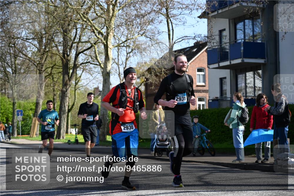 12.04.2026 - 45. Internationalen Wilhelmsburger Insellauf J. Mangold http://msf.ph/oto/9465886 12.04.2026 10:59:25 Ziel 4896, 2308, 5419, 2931, 2930, 4004, 2858, 5699, 5698, 4101, 2529, 3194, 3367, 3367, 3468, 2665, 2988, 4289, 3723, 3797, 3727 meine-sportfotos.de