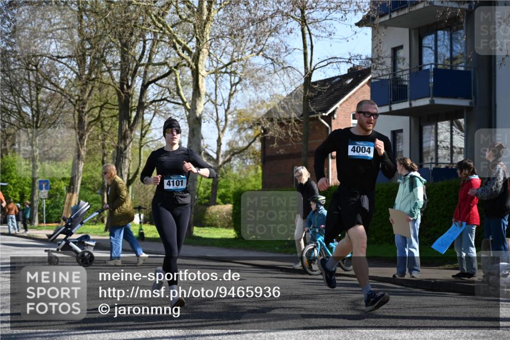 12.04.2026 - 45. Internationalen Wilhelmsburger Insellauf J. Mangold http://msf.ph/oto/9465936 12.04.2026 10:59:35 Ziel 5419, 2931, 2930, 4004, 2858, 5699, 5698, 4101, 2529, 3194, 3367, 3468, 2665, 2988, 4289, 3723, 3797, 3727, 2166 meine-sportfotos.de