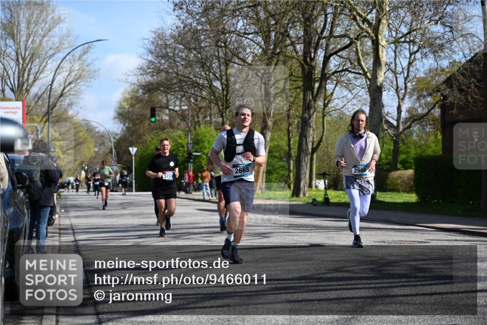 12.04.2026 - 45. Internationalen Wilhelmsburger Insellauf J. Mangold http://msf.ph/oto/9466011 12.04.2026 10:59:47 Ziel 5699, 5698, 4101, 2529, 3194, 3367, 3468, 2665, 2988, 4289, 3723, 3797, 3727, 2166, 2977, 4107, 4152, 2646, 4991, 4993 meine-sportfotos.de