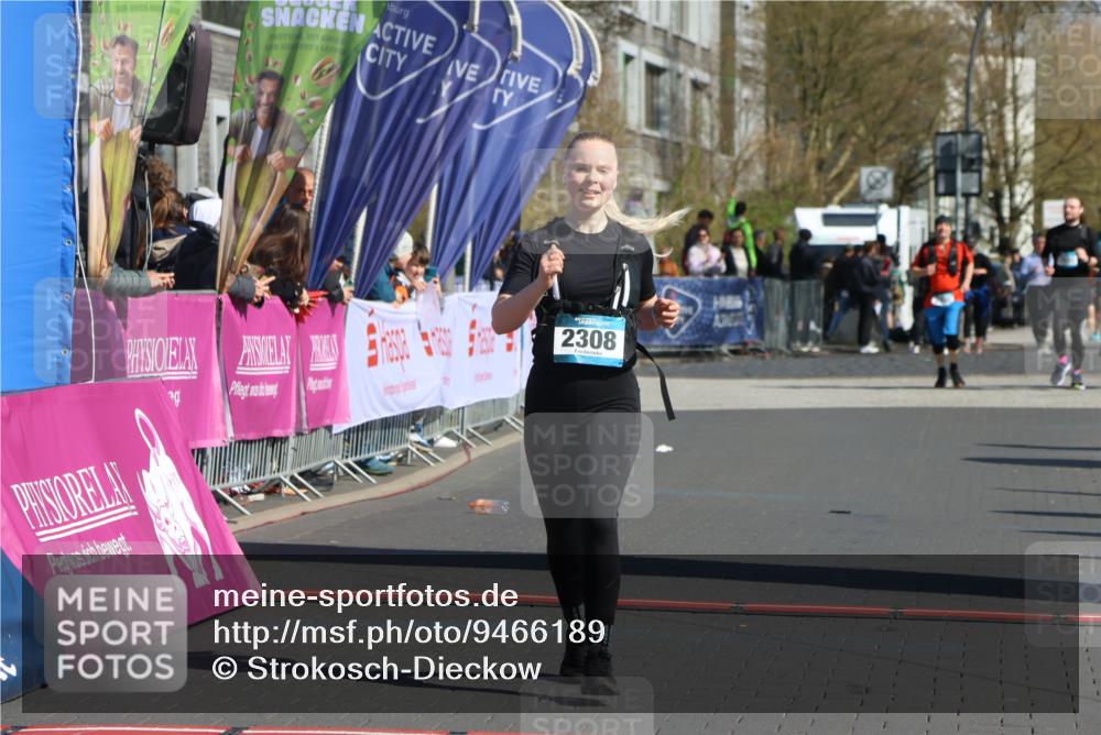 12.04.2026 - 45. Internationalen Wilhelmsburger Insellauf Strokosch-Dieckow http://msf.ph/oto/9466189 12.04.2026 10:59:47 Ziel 2308 meine-sportfotos.de