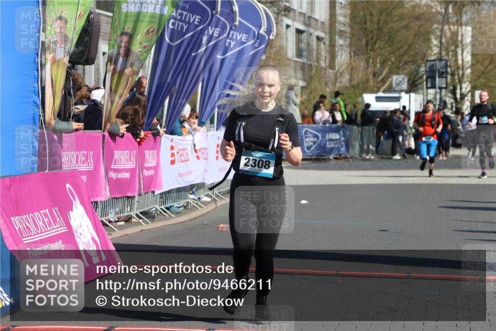 12.04.2026 - 45. Internationalen Wilhelmsburger Insellauf Strokosch-Dieckow http://msf.ph/oto/9466211 12.04.2026 10:59:47 Ziel 2308 meine-sportfotos.de
