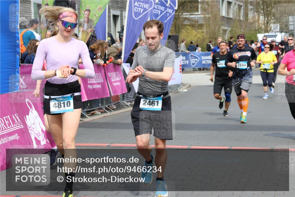12.04.2026 - 45. Internationalen Wilhelmsburger Insellauf Strokosch-Dieckow http://msf.ph/oto/9466234 12.04.2026 13:11:54 Ziel 4796, 2461, 4810, 3994, 4558, 3573, 4427, 2844 meine-sportfotos.de