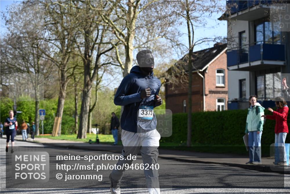 12.04.2026 - 45. Internationalen Wilhelmsburger Insellauf J. Mangold http://msf.ph/oto/9466240 12.04.2026 11:00:28 Ziel 2646, 4991, 4993, 3953, 3373, 4632, 2389, 3725, 5581, 3463 meine-sportfotos.de